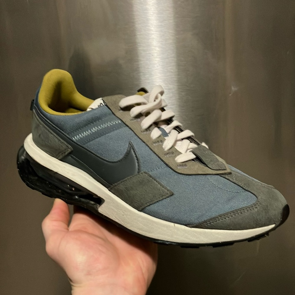 Nike Air Max Pre-Day LX 'Hasta'